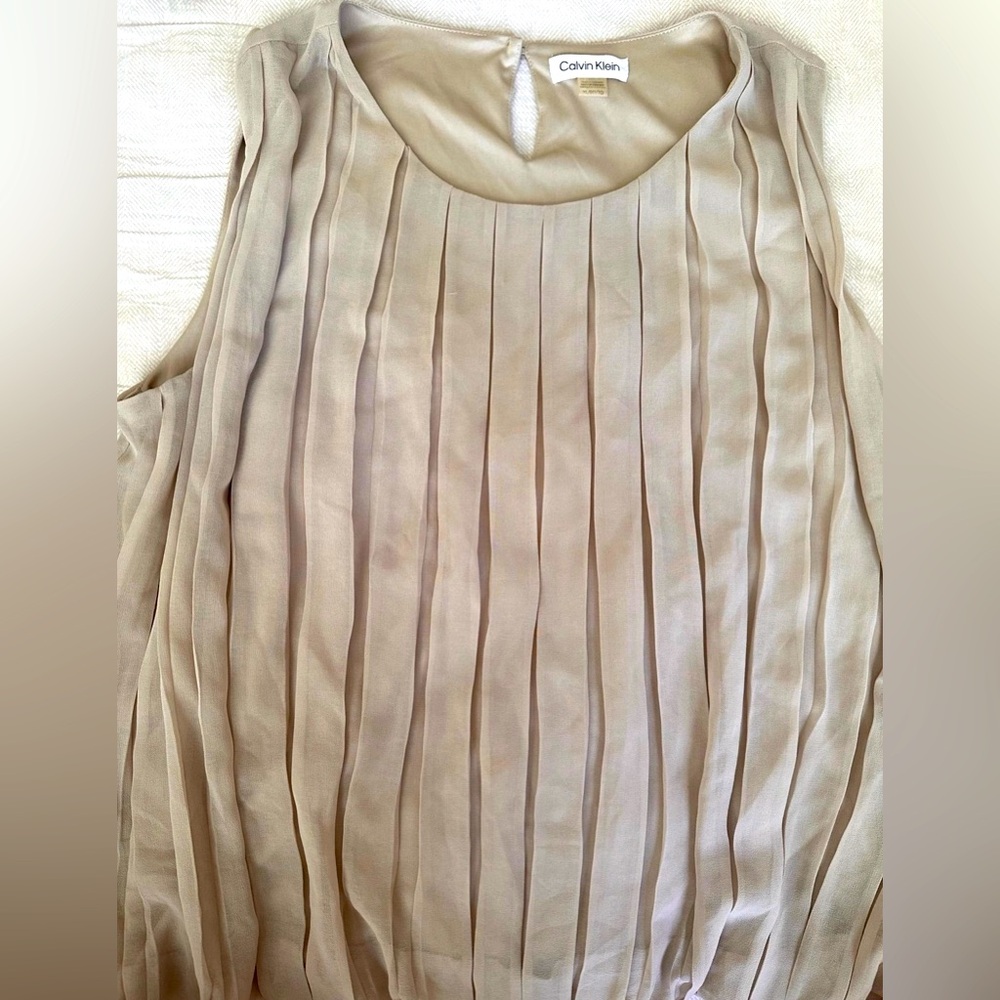 Calvin Klein Pleated blouse